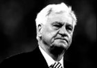 Bobby Robson elhunyt, Obafemi Martins távozott